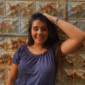 Meet your Posher, Violet